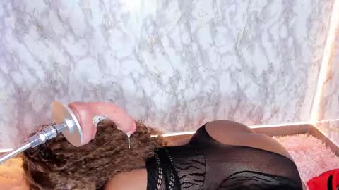 whitneyyfox online show from March 2025 10:11:02 AM