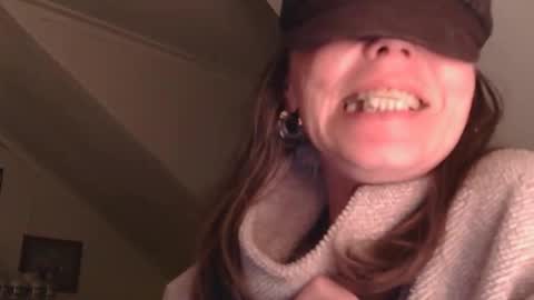 Miss Dior online show from December 2025 05:13:01 AM