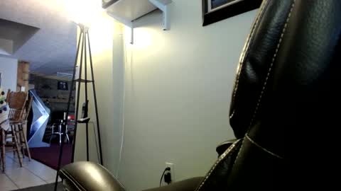 Snapshot of whofcares2 chatting on October 2025 04:02:01 PM whofcares2 online show from October 2025 04:02:01 PM