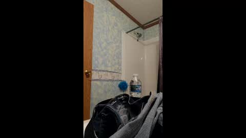 Snapshot of whore4u2useandabuse chatting on March 2026 01:22:02 AM whore4u2useandabuse online show from March 2026 01:22:02 AM