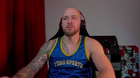 Snapshot of why_you_so_serious chatting on January 2025 06:17:02 PM VI online show from January 2025 06:17:02 PM