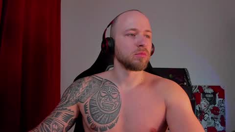 Snapshot of why_you_so_serious chatting on January 2025 05:38:02 PM VI online show from January 2025 05:38:02 PM