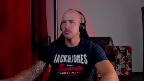 Snapshot of why_you_so_serious chatting on September 2025 06:40:01 PM VI online show from September 2025 06:40:01 PM