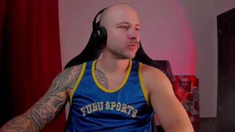 Snapshot of why_you_so_serious chatting on October 2025 06:03:02 PM VI online show from October 2025 06:03:02 PM