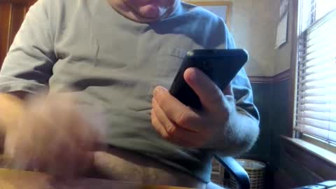 Snapshot of whydog chatting on December 2025 03:39:02 PM whydog online show from December 2025 03:39:02 PM