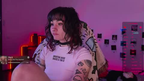 iggy iggz online show from October 2025 01:06:01 AM