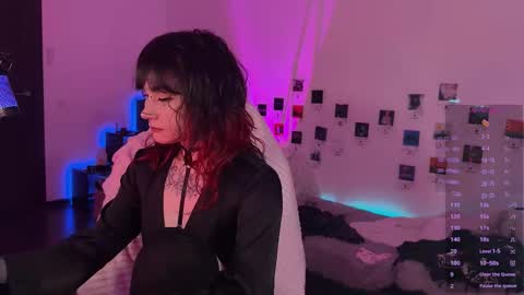 iggy iggz online show from March 2026 01:08:01 AM