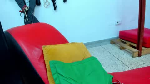 Snapshot of wickedboy_twink chatting on May 2026 04:03:02 PM JAISON online show from May 2026 04:03:02 PM