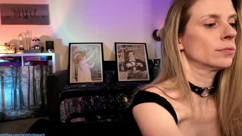 Snapshot of widthofapeach chatting on February 2025 01:34:01 AM Gretchen Jimmy online show from February 2025 01:34:01 AM