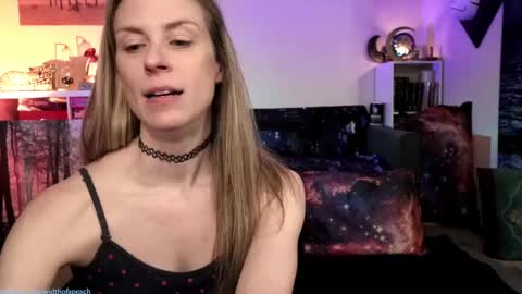 Snapshot of widthofapeach chatting on March 2025 02:36:01 AM Gretchen Jimmy online show from March 2025 02:36:01 AM