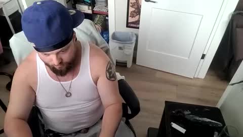 WiggaInAWifebeater online show from October 2025 03:21:02 PM