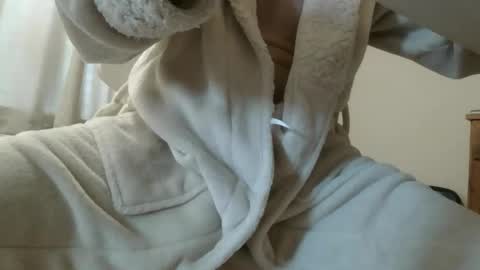 Snapshot of wifewatcher123 chatting on March 2026 07:36:02 AM wifewatcher123 online show from March 2026 07:36:02 AM