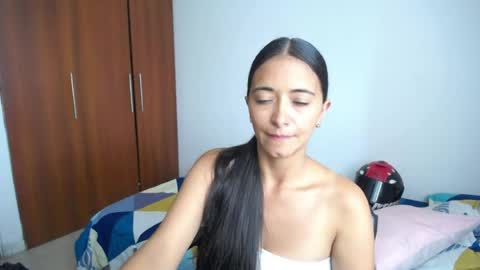 Ilauren online show from June 2026 11:26:02 AM