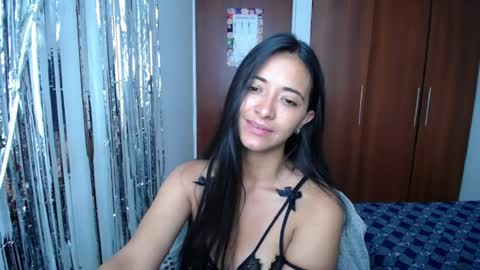 Ilauren online show from June 2026 09:20:01 AM