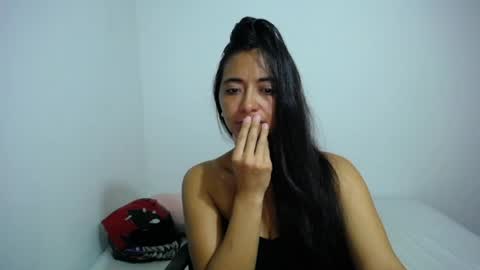 Ilauren online show from June 2026 12:18:02 PM