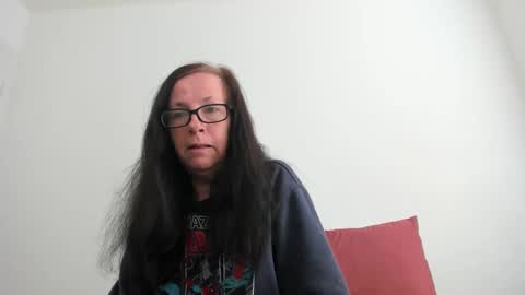 Wiggly Peach Goddess online show from February 2026 03:27:02 PM