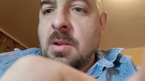 WikiBitch online show from November 2025 10:23:02 PM