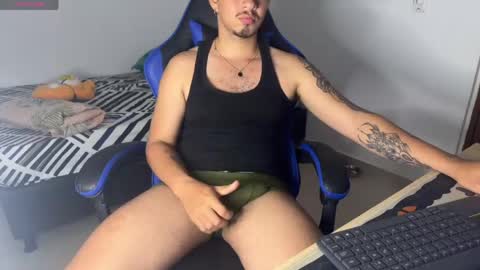 Snapshot of wild_cowboyy chatting on April 2026 04:00:01 AM wild_cowboyy online show from April 2026 04:00:01 AM