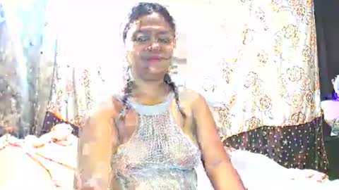 Snapshot of wild_flower18 chatting on October 2025 09:27:01 AM wild_flower18 online show from October 2025 09:27:01 AM