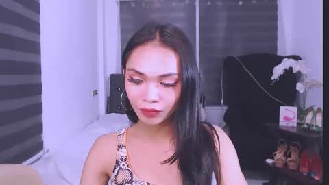 wild lily30 online show from February 2025 05:49:02 AM