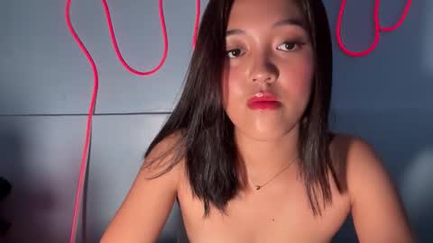 Snapshot of wild_natalia chatting on September 2025 04:29:01 AM Natalia online show from September 2025 04:29:01 AM