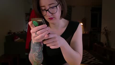 Snapshot of wild_peony chatting on December 2024 11:22:01 PM wild_peony online show from December 2024 11:22:01 PM