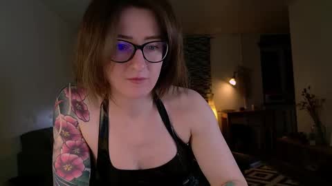 Snapshot of wild_peony chatting on February 2025 08:55:02 PM wild_peony online show from February 2025 08:55:02 PM