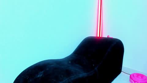 Snapshot of wild_sex_x chatting on January 2025 07:31:01 AM LUCIA VS 2 COCKS online show from January 2025 07:31:01 AM