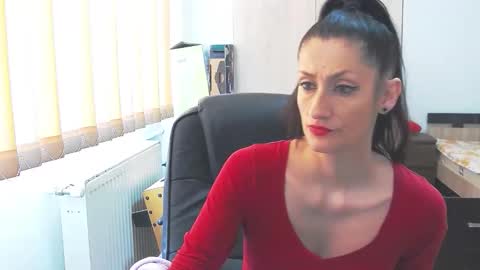 Snapshot of wildbea23 chatting on February 2026 08:56:01 AM Bea online show from February 2026 08:56:01 AM