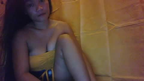 wildchilly_pearl19 online show from April 2026 07:52:01 PM