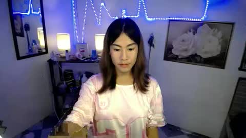 Snapshot of wildflowermitch chatting on October 2025 03:57:02 PM Mitch online show from October 2025 03:57:02 PM