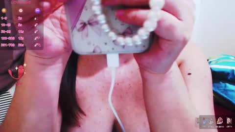 wildhotasianx online show from December 2024 02:24:02 PM