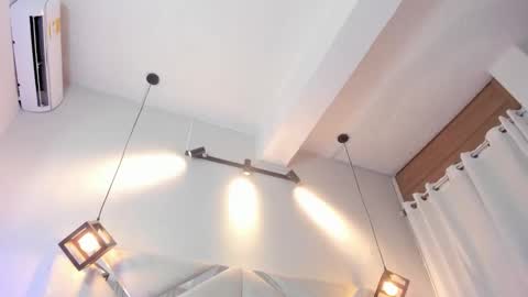 Kitty online show from March 2026 04:51:01 AM