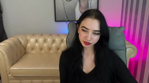 Alena online show from March 2025 02:12:01 PM