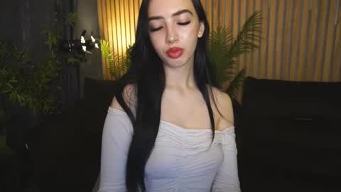 Alena online show from October 2025 06:03:01 AM