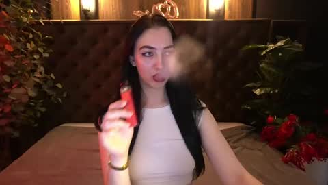 Alena online show from April 2026 06:42:02 AM