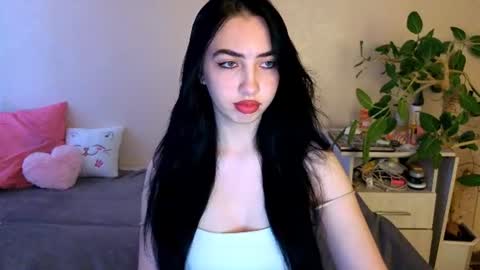 Snapshot of wildkittenx_ chatting on June 2026 03:51:02 AM Alena online show from June 2026 03:51:02 AM