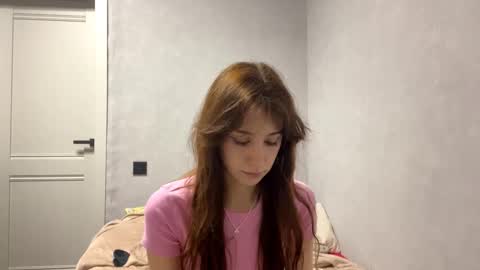 wildpeachh online show from November 2025 06:08:01 PM