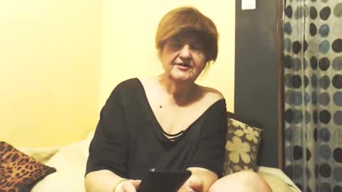 WildRedCat online show from May 2026 07:29:01 PM