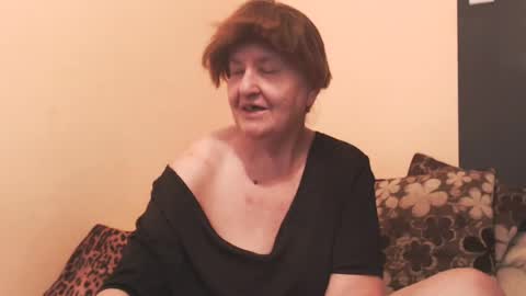 WildRedCat online show from June 2026 06:17:02 PM