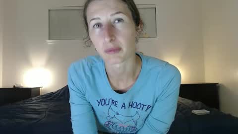 Snapshot of wildrose_l chatting on November 2025 03:04:01 AM WildRose L - check my Pinned tweet if you dont see me online within 5 minutes after Ive sent email notifications online show from November 2025 03:04:01 AM