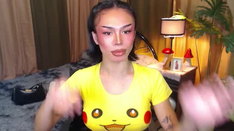 Snapshot of wildroxie chatting on September 2025 01:57:02 PM ROXIE online show from September 2025 01:57:02 PM