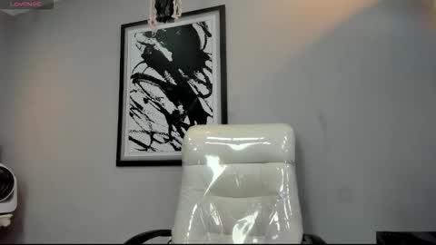 wild online show from October 2025 03:29:02 AM