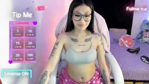 sofia and will online show from October 2025 01:15:01 AM