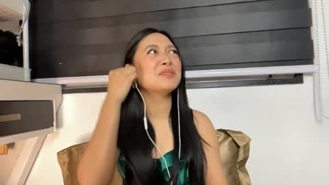 Emily online show from May 2026 02:29:02 AM
