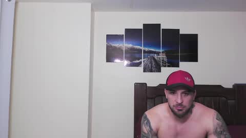BISEXUAL guys playing a little FOLLOW  online show from March 2025 01:14:02 AM