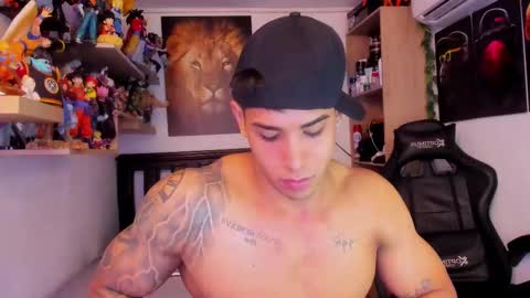 Snapshot of william_dracko9 chatting on January 2026 04:48:01 AM Dracko online show from January 2026 04:48:01 AM