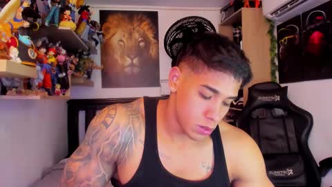 Snapshot of william_dracko9 chatting on February 2026 05:01:02 AM Dracko online show from February 2026 05:01:02 AM