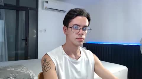 William online show from October 2025 01:39:02 AM