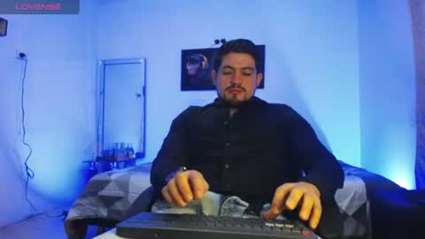 William Steel online show from June 2026 11:35:02 AM